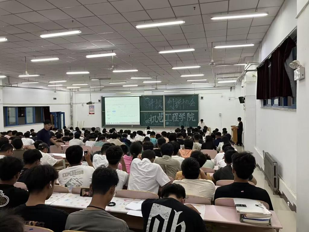机电工程学院开展科技创新协会宣讲 - 烟理论坛