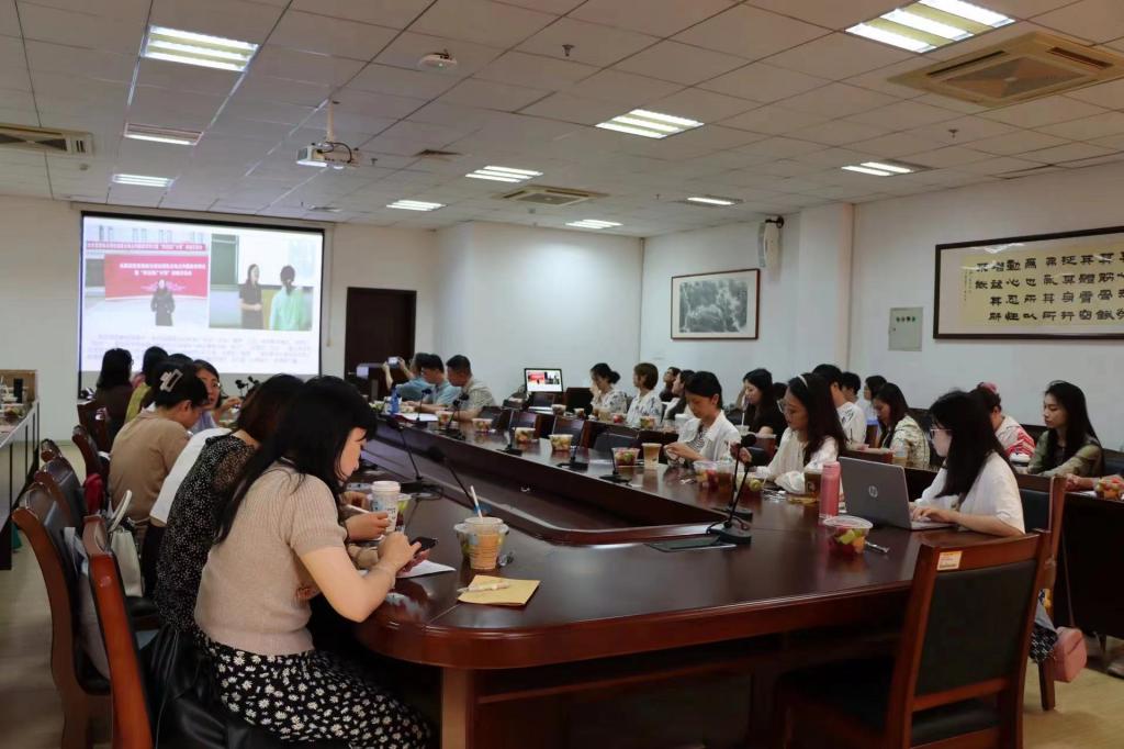文法学院教师节庆祝暨表彰大会圆满举行 - 烟理论坛