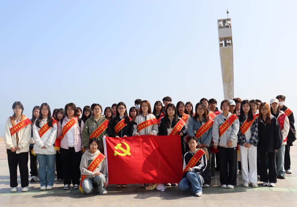 外国语学院开展“爱护环境，保护海洋资源”净滩志愿服务 - 烟理论坛